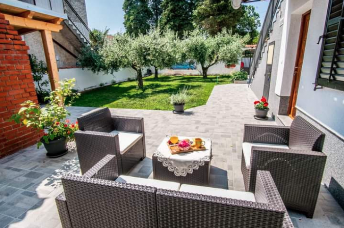 Perfekter Urlaub für die ganze Familie, House Nada apartment mit Jacuzzi, Muntić, Istrien, Kroatien Muntić